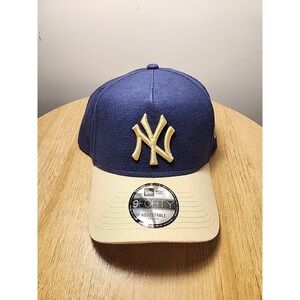 New Era 9Forty New York Yankees Moleskin Navy/Beige Adjustable Hat